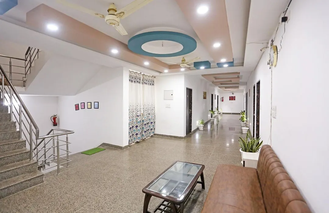 Aero Home Stay- Bed & Breakfast-1
